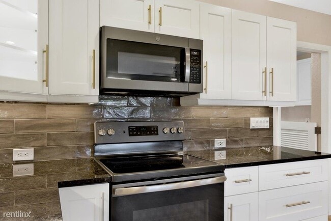 Building Photo - 3 br, 2 bath House - 607 W Perry St