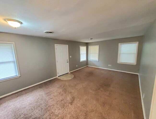 Photo - 2 Bed 1 Bath in the Country Estates Additi... House