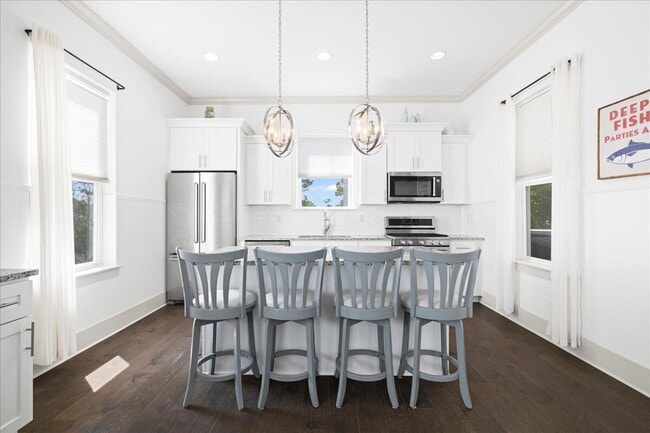 Foto del edificio - 275 Gulfview Cir