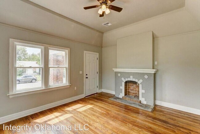 Building Photo - 1 br, 1 bath House - 1419 East Park Place ...