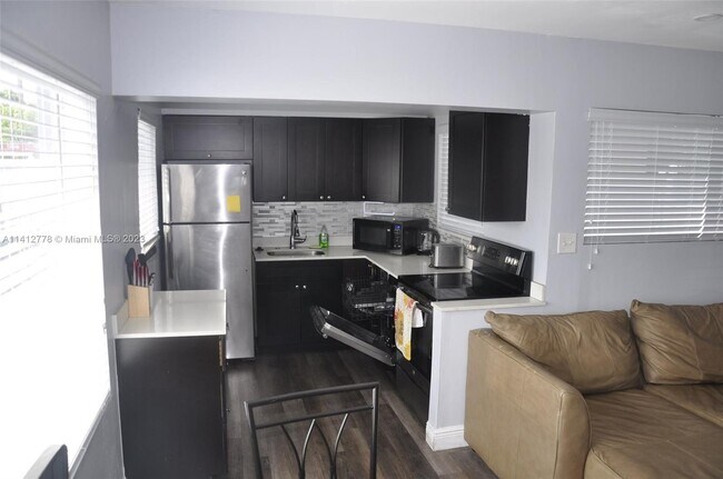Foto del edificio - 1509 N Andrews Ave