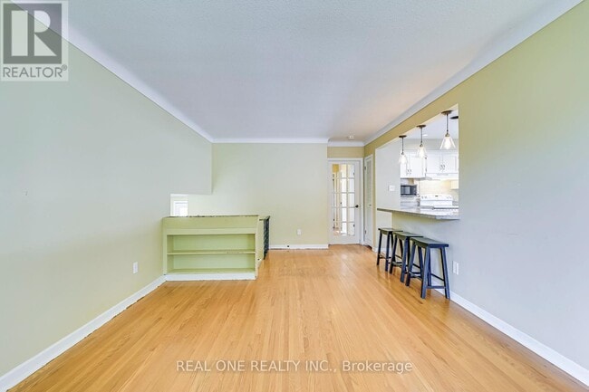 Building Photo - 604 Bridle Wood