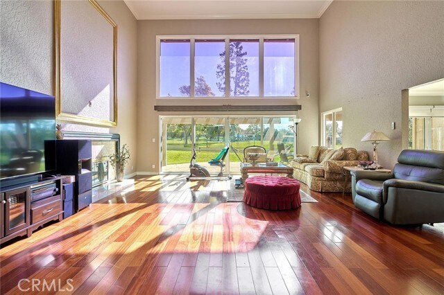 Building Photo - 8652 Los Coyotes Dr