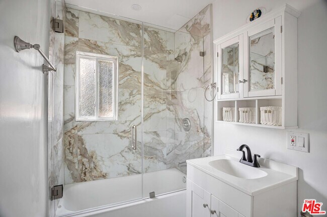 Foto del edificio - 1844 18th St