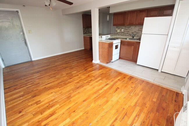 Sumner Place 1 Bedroom - Sumner Avenue Apartments