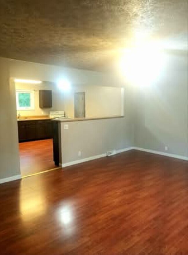 Foto del edificio - 1096 Shoshone Dr