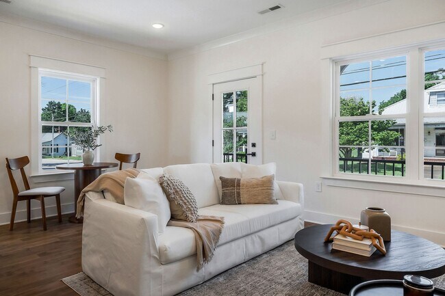 Foto del edificio - 207 S High St