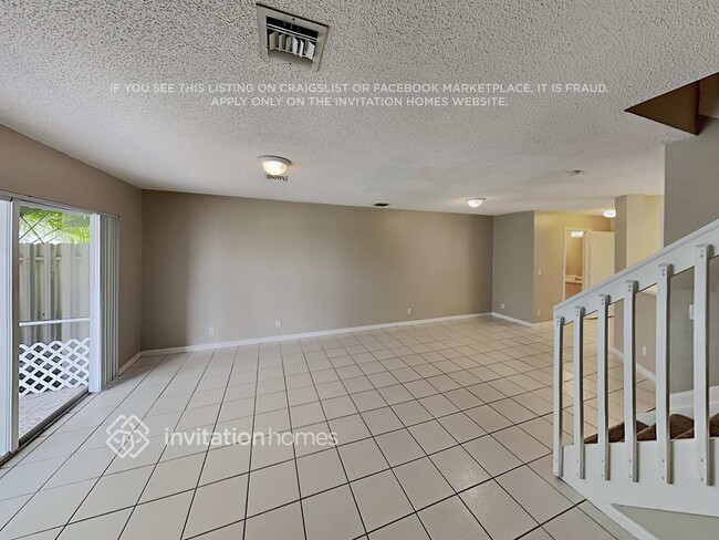 Foto del edificio - 4728 SW 13th Pl