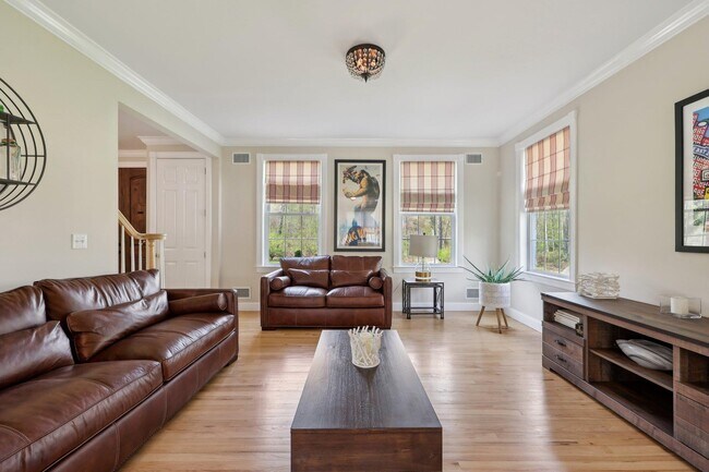 Foto del edificio - 56 Benjamin Meadow Rd
