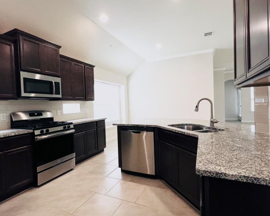 Foto del edificio - 3113 Rabbit Creek Dr