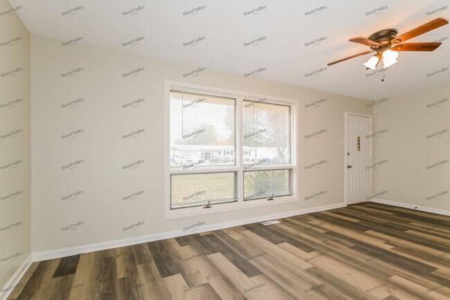 Foto del edificio - 1600 Kay Dr