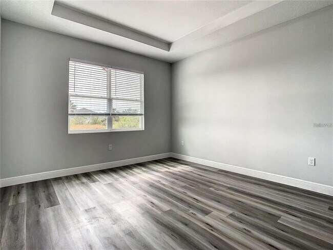 Foto del edificio - 14683 Ingraham Blvd