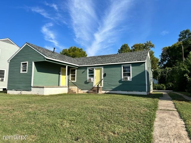 Foto principal - 2 br, 1 bath Duplex - 1267 Estelle Street