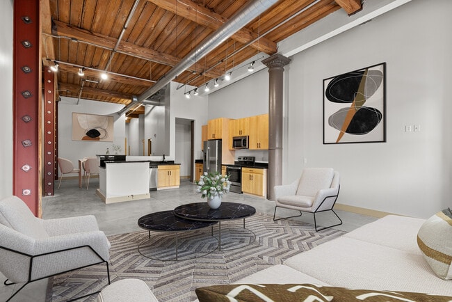Building Photo - Bogen | Urban Chic Lofts