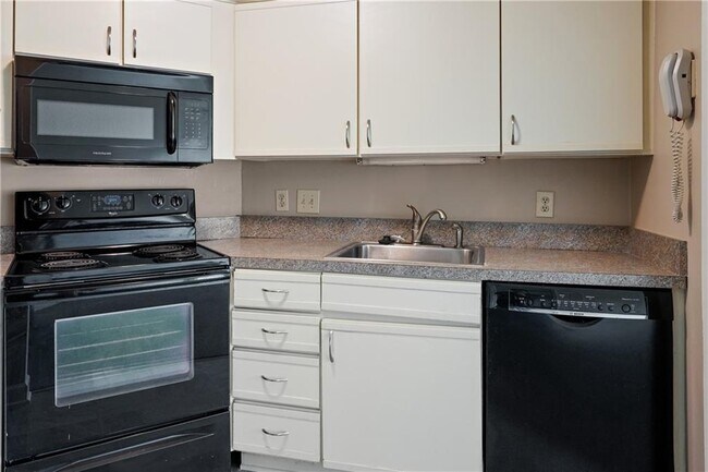 Foto del edificio - 286 Moss Oak Cir