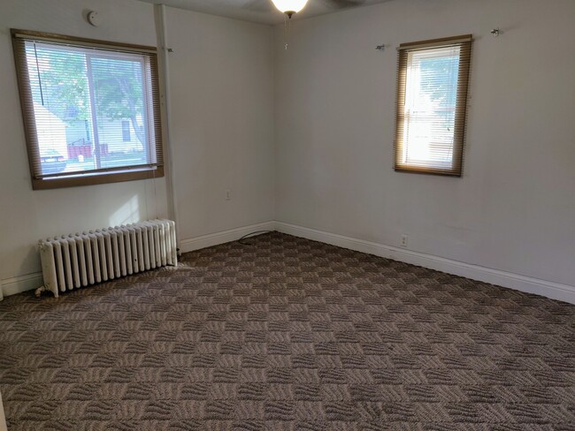 Living Room - 315 4th St