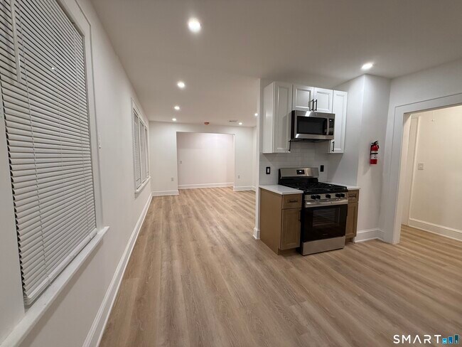 Building Photo - 51-55-55 Marion St