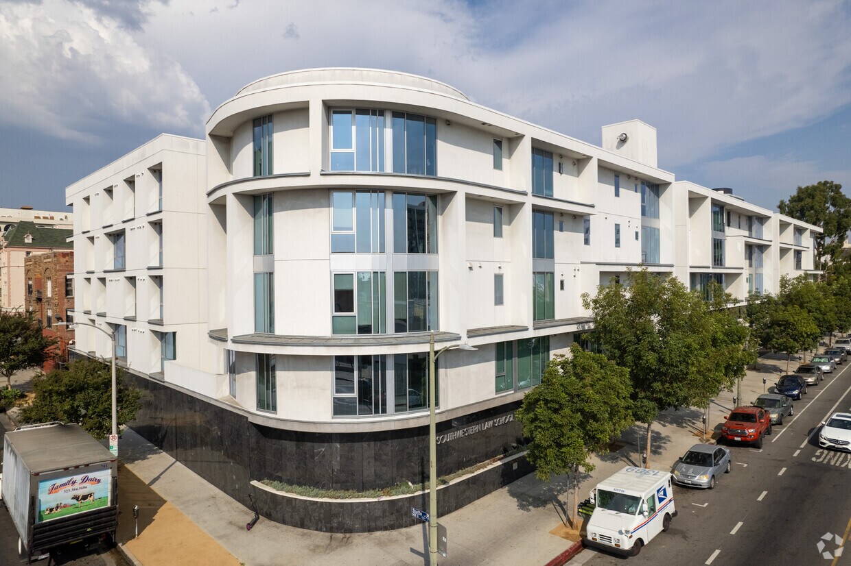 Foto principal - The Residences at 7th Apartments