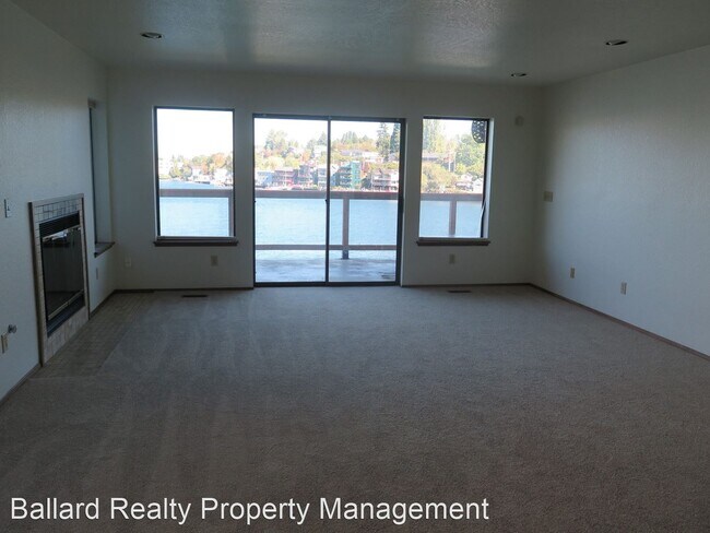 Building Photo - 4 br, 2 bath House - 3630 W Commodore Way