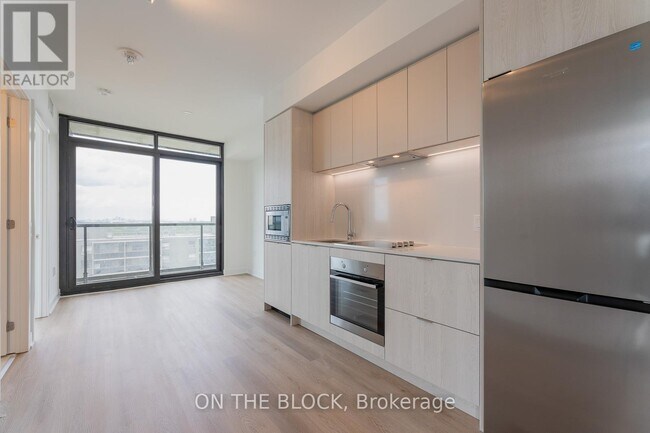 Photo du bâtiment - 86 Dundas St E