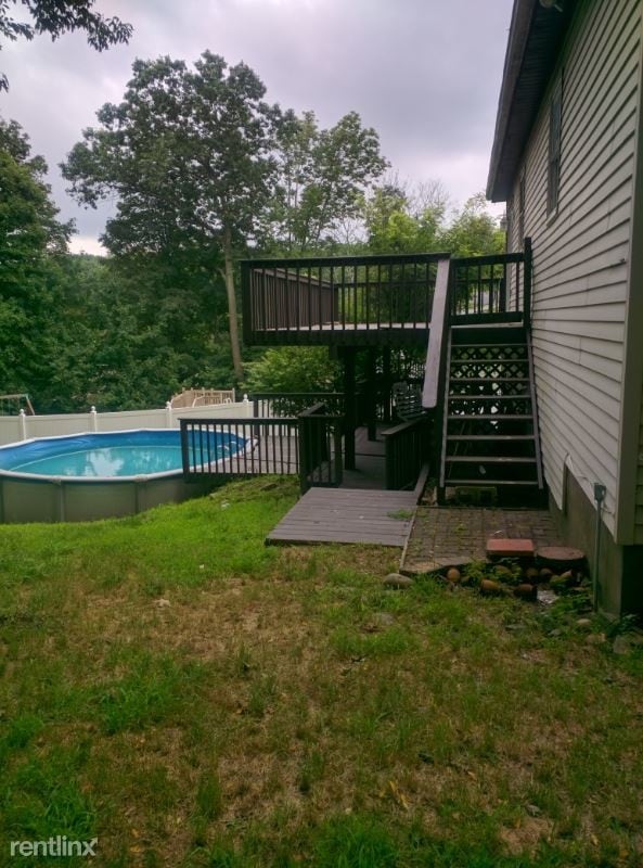 Building Photo - 4 br, 2 bath House - 8 Hall ct