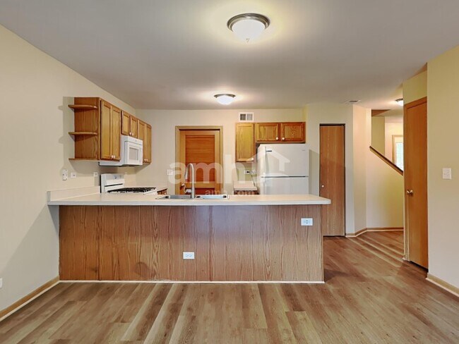 Foto del edificio - 560 S Annandale Dr
