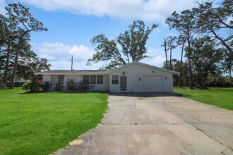 Building Photo - 476 Tanager Rd