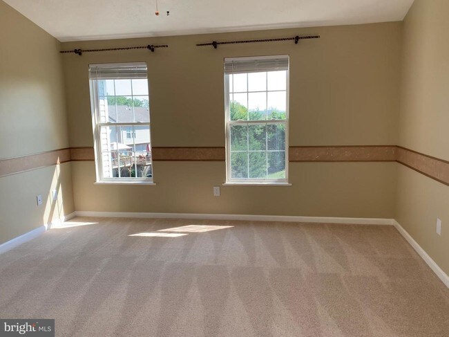 Foto del edificio - 6404 Weatherby Ct