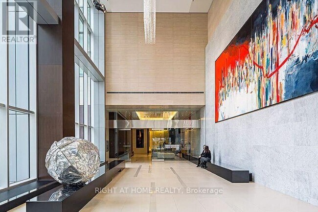 Photo du bâtiment - 386 Yonge St