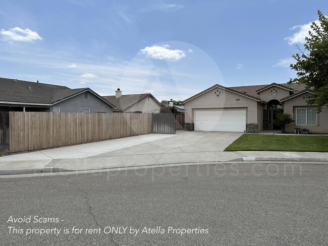 Foto del edificio - 2860 Ridgecrest Ct