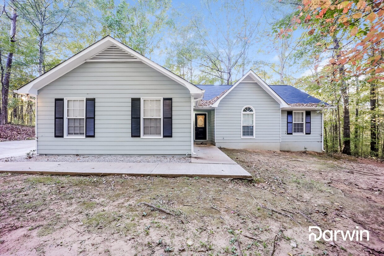 Primary Photo - 160 Vineyards Dr., Newnan, GA 30265