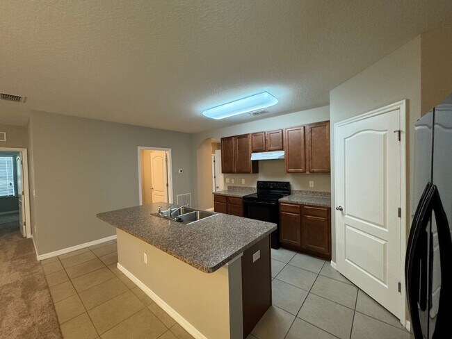 Foto del edificio - Beautiful 4 BR / 2 BA Home in Winter Haven!