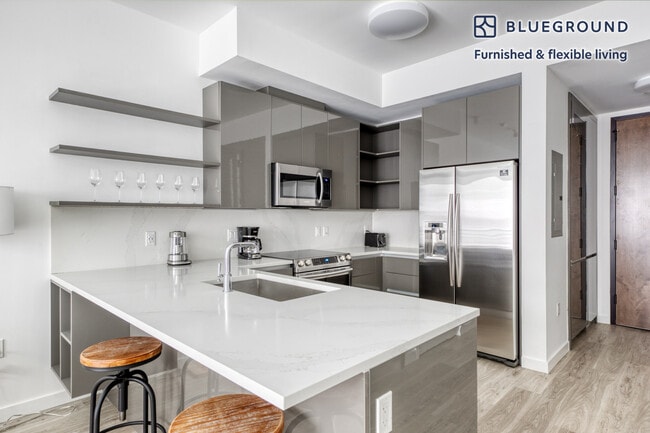 Foto del edificio - 4131 Laguna St