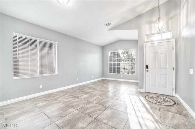 Foto del edificio - 1989 Songbird Ct