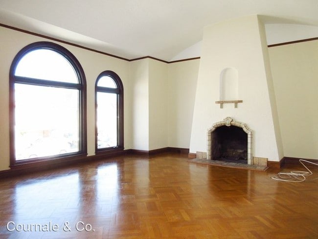 Building Photo - 1519 31st Ave