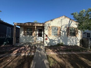 Building Photo - 1349 Kenton St