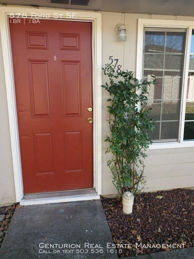 Foto del edificio - 578 Ford St SE