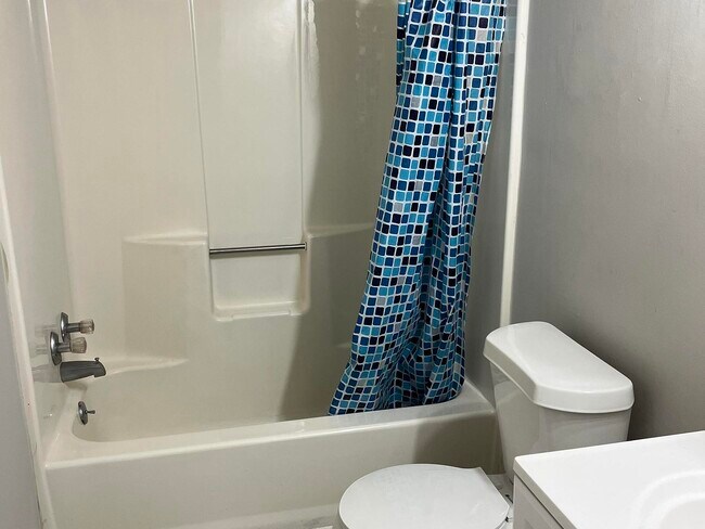 Foto del edificio - 4486 Club Trce