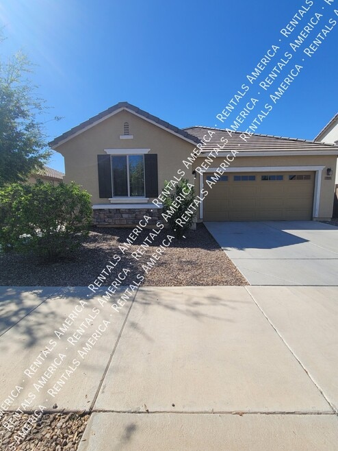 Building Photo - 21021 E Pecan Ln