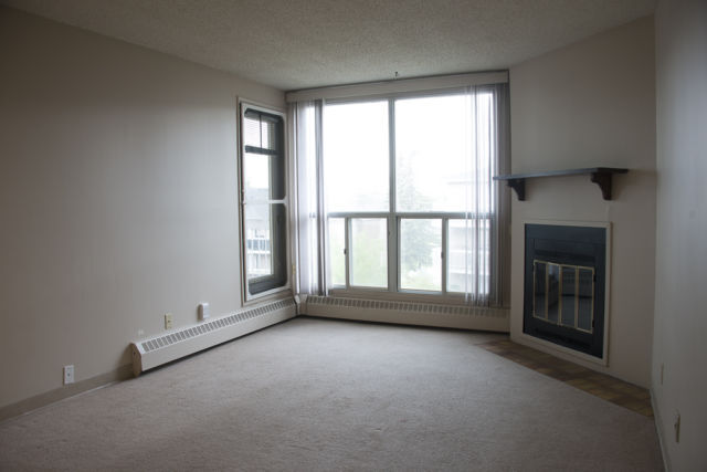 Photo du bâtiment - 0 Bed 0 Bath Unit in Calgary, AB