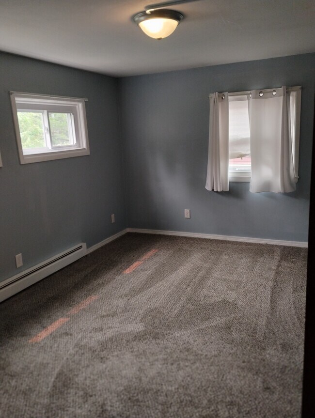 411 Hector St Unit 2, Ithaca, NY 14850 Apartments in Ithaca, NY