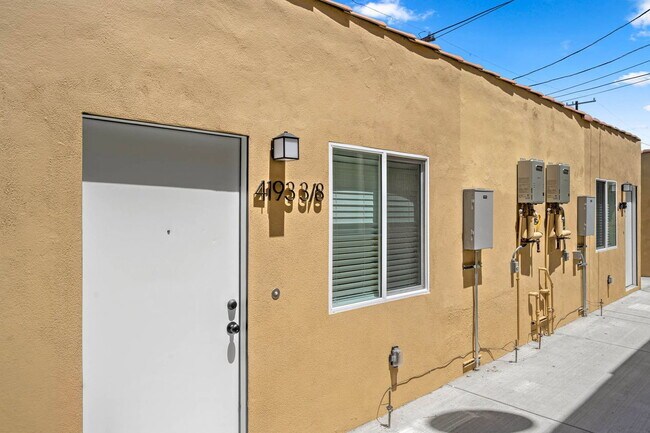 Foto del edificio - 4193 Leimert Blvd