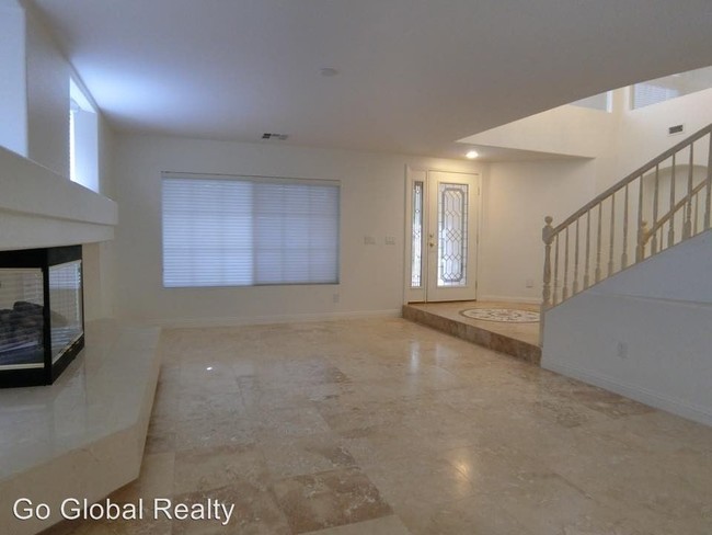 Building Photo - 5 br, 3 bath House - 8048 Avalon Mist St