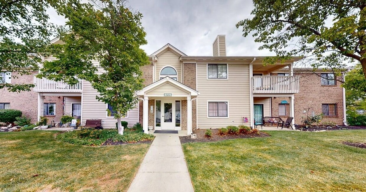 Primary Photo - 6775 Meadow Creek Dr