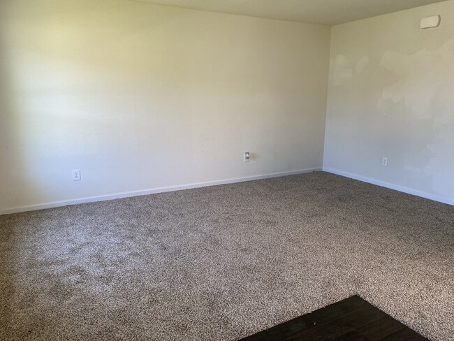 Foto del edificio - 204 Valleyside Dr NE