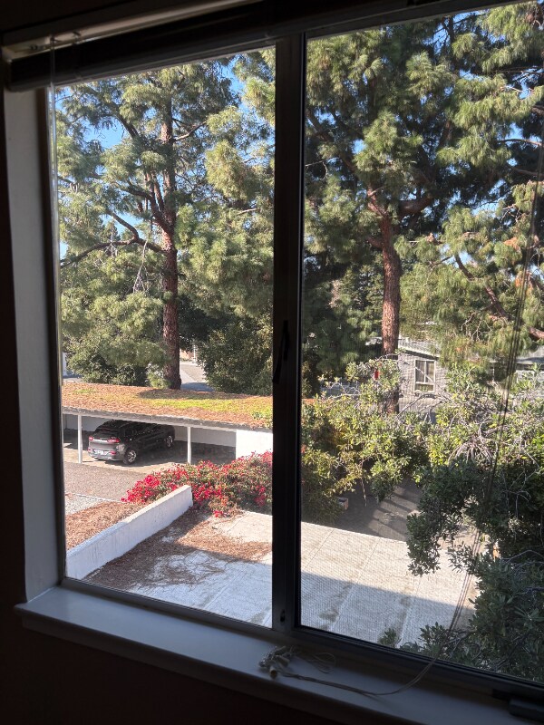 Building Photo - 23 N Ellsworth Ave