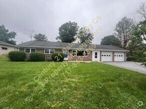 Building Photo - 4910 Harmony Grove Rd