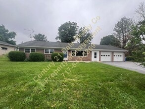Building Photo - 4910 Harmony Grove Rd