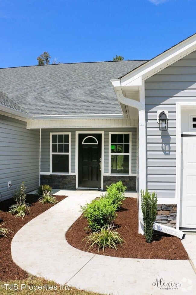 Croatan Crossing Apartments under 2,000 New Bern, NC 1 Rentals