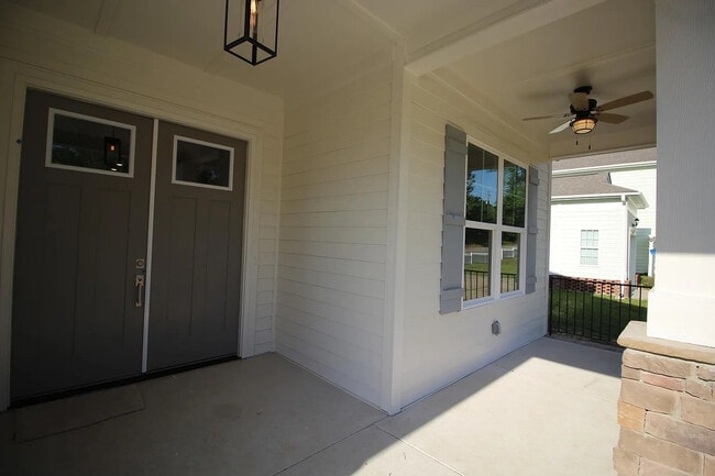 Building Photo - Room in House on Phelps West Rd